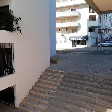 Ferienwohnung T2 Tahiti - Terraco, Familiar, Garagem, Wifi Quarteira Exterior foto
