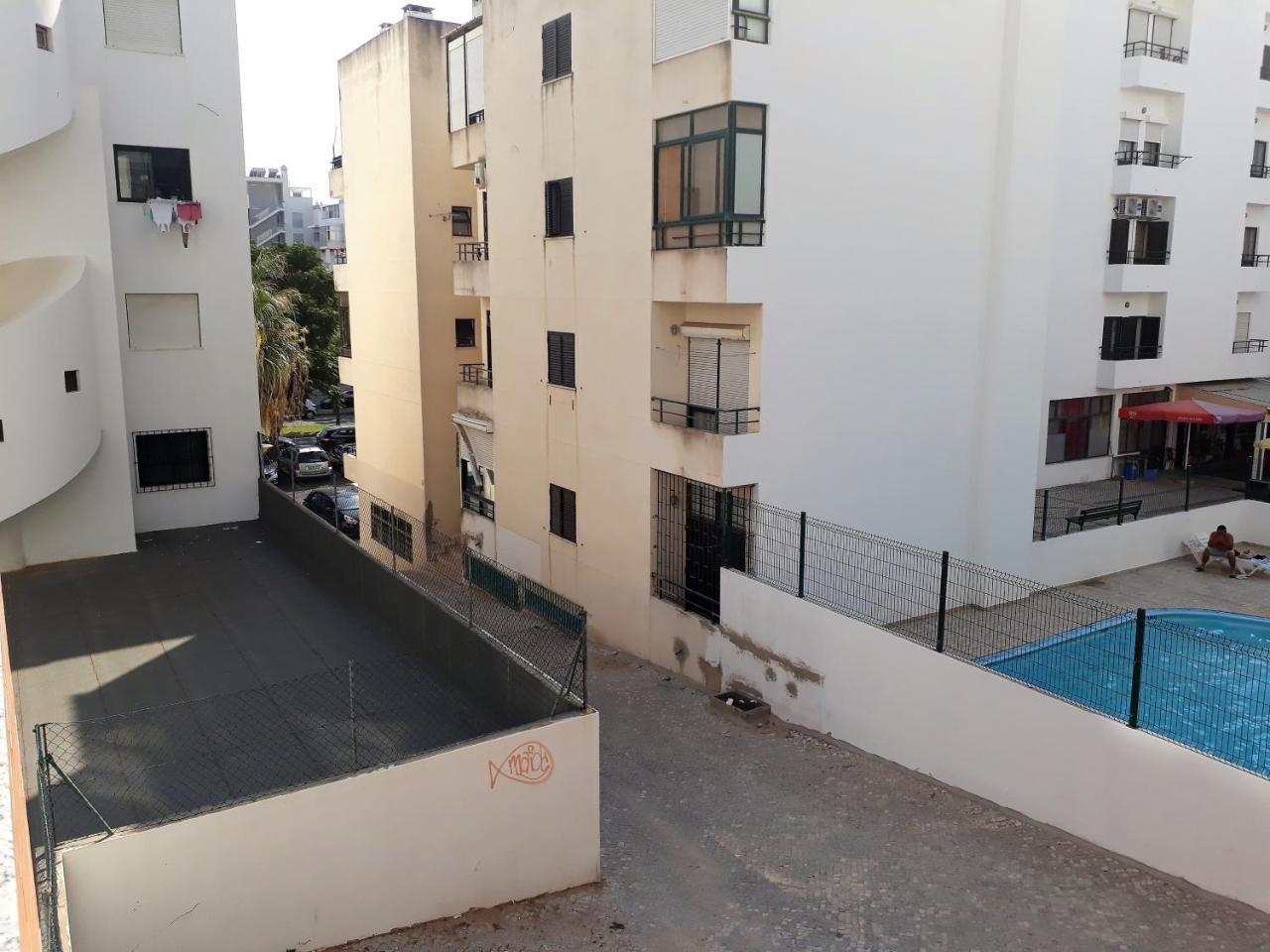 Ferienwohnung T2 Tahiti - Terraco, Familiar, Garagem, Wifi Quarteira Exterior foto