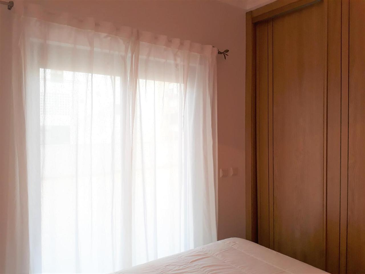 Ferienwohnung T2 Tahiti - Terraco, Familiar, Garagem, Wifi Quarteira Exterior foto