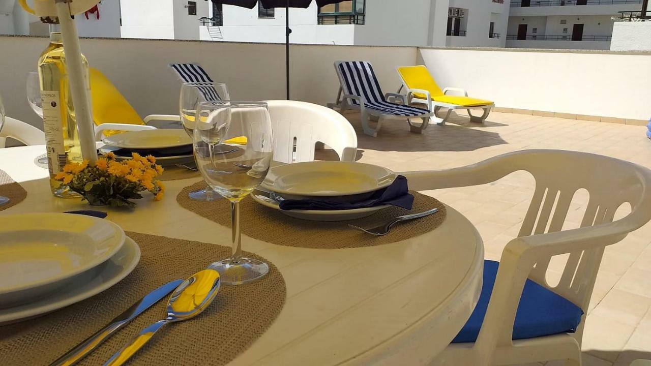Ferienwohnung T2 Tahiti - Terraco, Familiar, Garagem, Wifi Quarteira Exterior foto