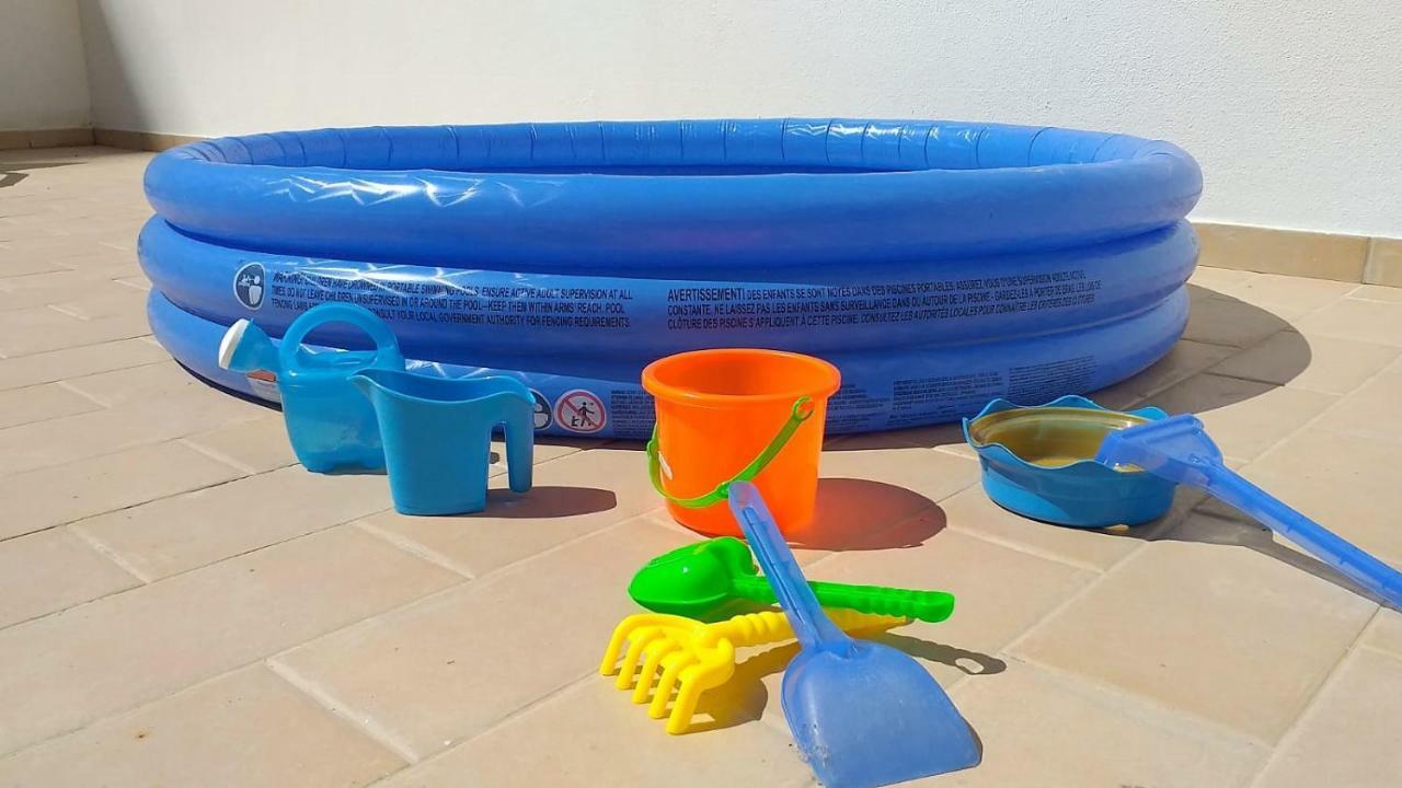 Ferienwohnung T2 Tahiti - Terraco, Familiar, Garagem, Wifi Quarteira Exterior foto